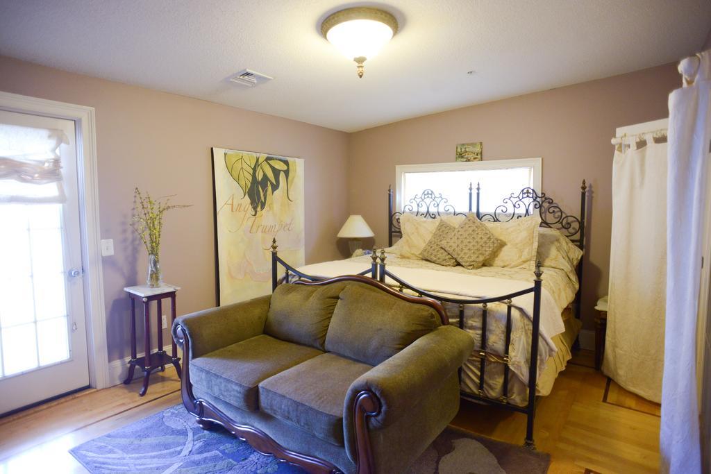 Naomi'S Inn Bed & Breakfast Springfield Luaran gambar
