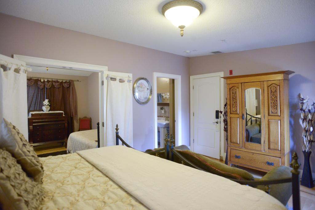 Naomi'S Inn Bed & Breakfast Springfield Luaran gambar